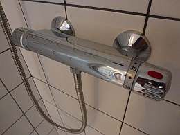 Termostatická baterie ve sprše